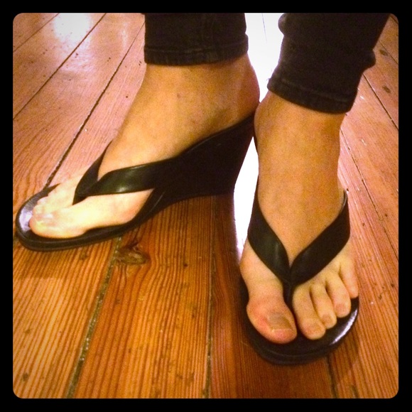 BCBGirls black wedge size 9