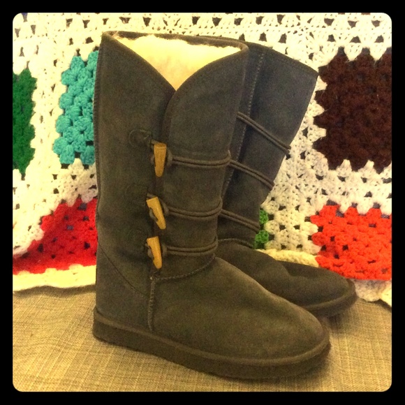 EMU Shoes - new Ukala Emu wool and suede gray boots size 7