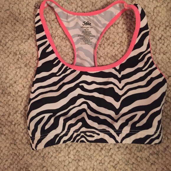 Kids size 7/8 sports bra
