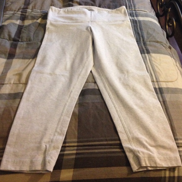 ❌sold❌ Lululemon Wunder Under Crop