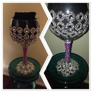Hand Design Wine Glass.