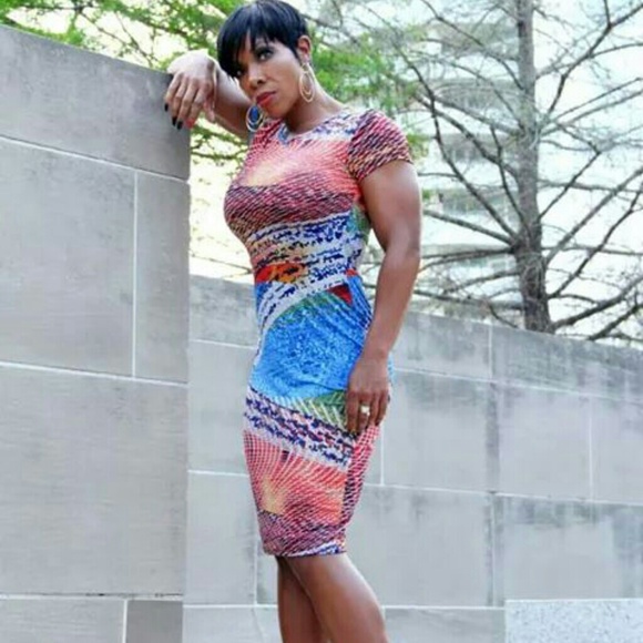 Dress - Picture 2 of 3