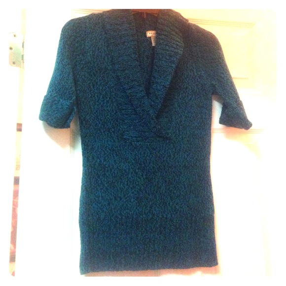Sweater - Picture 1 of 2