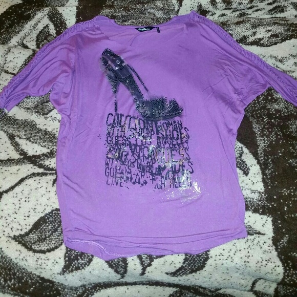 Guess Top