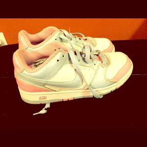 🚫SOLD🚫Nike Air Pink White and Blue