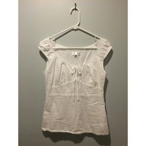 Beautiful Vintage White Top