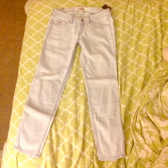New Hollister Jeans