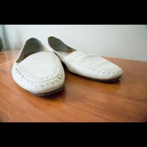Vintage white leather flats