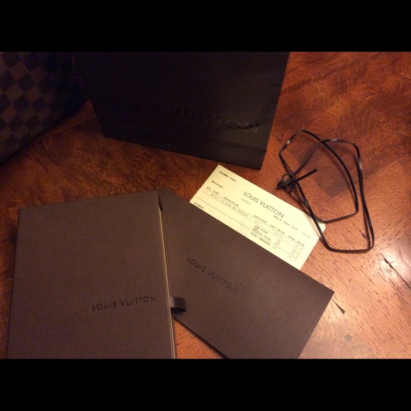 Of Sarah wallet