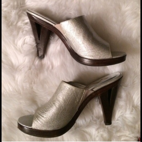 *Reserved* Nina Heeled Shoes