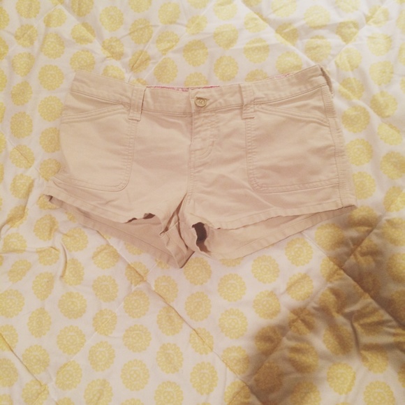 Khaki Abercrombie & Fitch Shorts