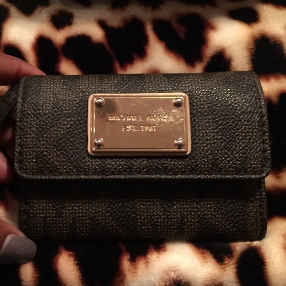 **Bundled**Authentic Michael Kors Flap CoinPurse