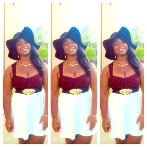 Meet your Seller/Buyer 🎀👗👜👠