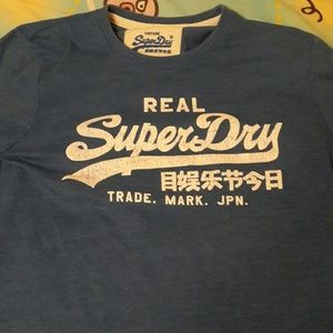 Superdry T shirt