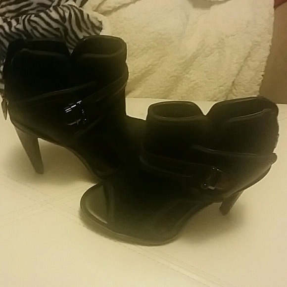 Sam Edelman sharp black shoe 6.5 - Picture 5 of 8