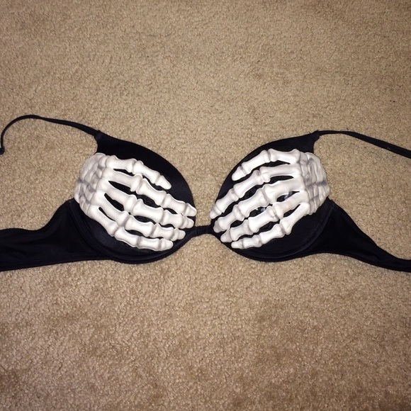 Skeleton bra!