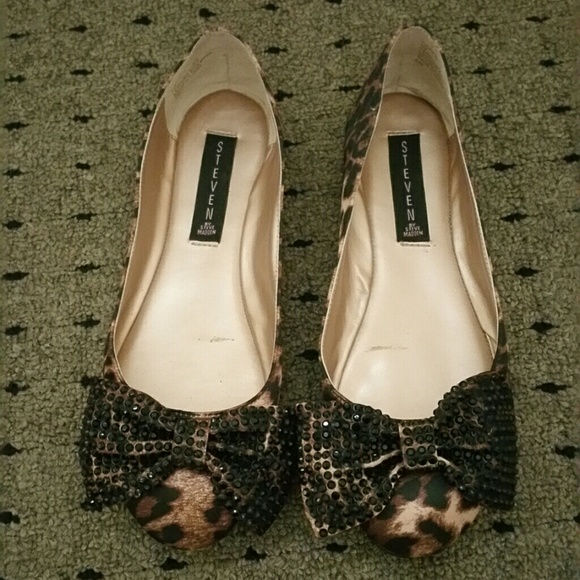 SOLD 🎉 Steven by Steve Madden Satin Leopard Flats
