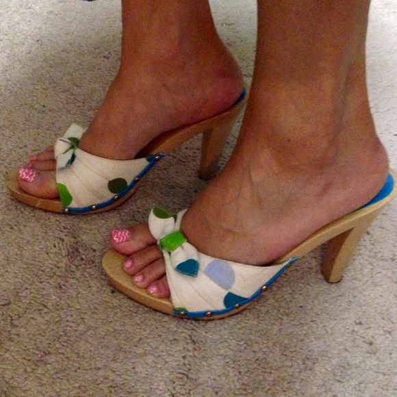 Authentic Coach Sandals - Picture 2 of 4