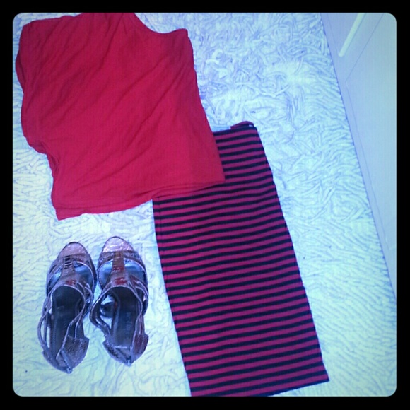 Red and blue striped pencil skirt