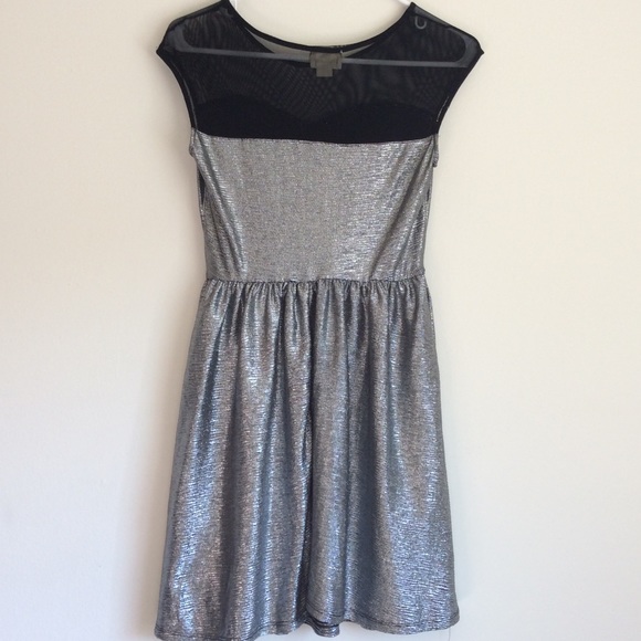 Metallic dress - Picture 3 of 3