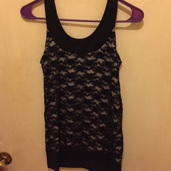 🔴BUNDLED🔴 Black lace- grey under top - Picture 3 of 3