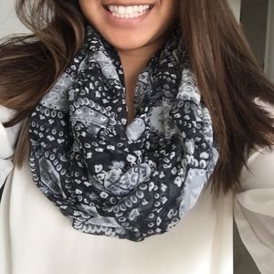 Black & White Lightweight Patterned Infinity Scarf