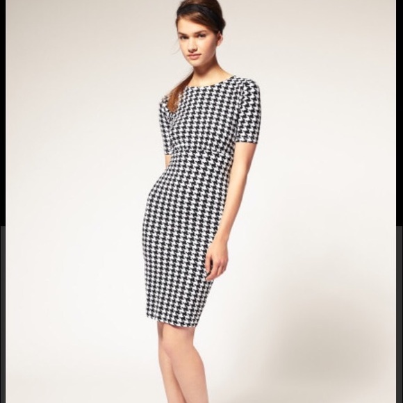 Black/White Asos Bodycon Dress in Dogtooth Print