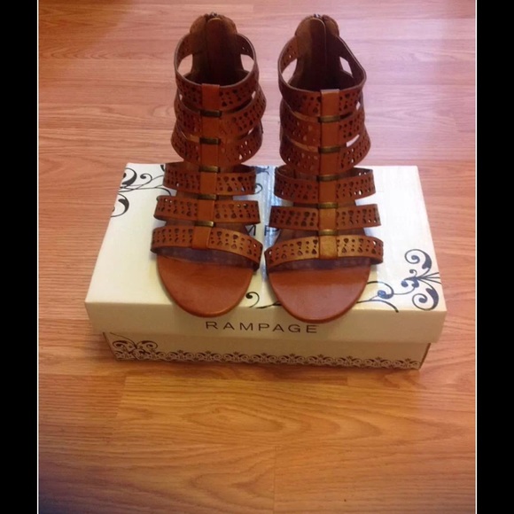 RAMPAGE STRAPPY GLADIATOR SANDALS SHOES