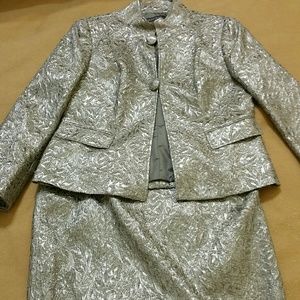 Lafayette 148 silver brocade suite