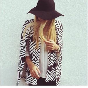 Build up cape 🔥worn once