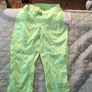 Lululemon street to studio crop