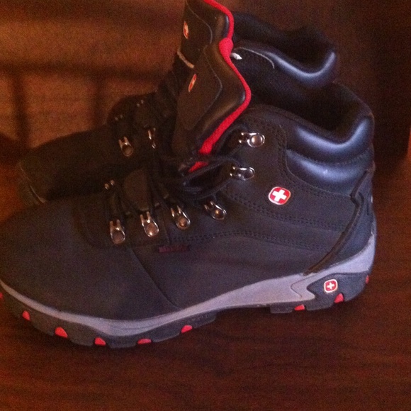 Black ankle boots in great condition.