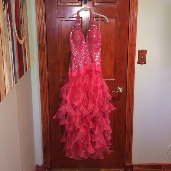 STUNNING PINK/CORAL SEQUIN BODICE PROM DRESS