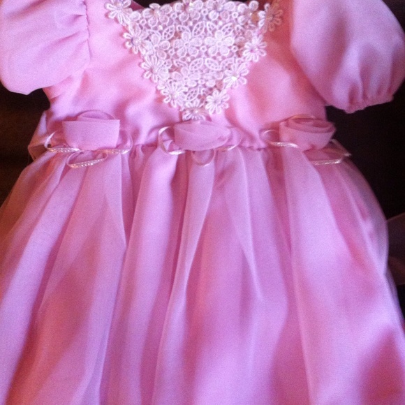 New infant  girl  pink dress with panties.