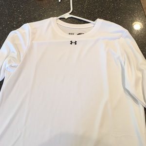 Long sleeved Under Armour shirt