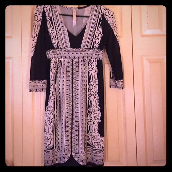 PRICE ⬇️ EUC Black & White Print Baby Doll Dress💞