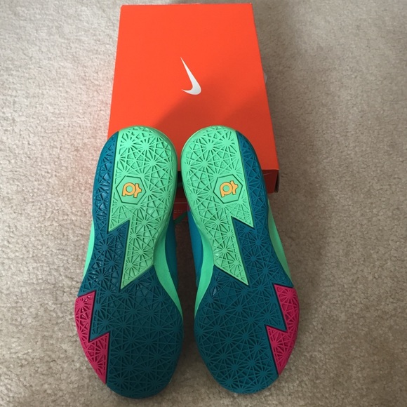 Nike KD VI - Picture 2 of 2