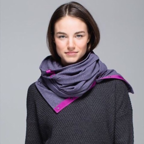 Lululemon scarf