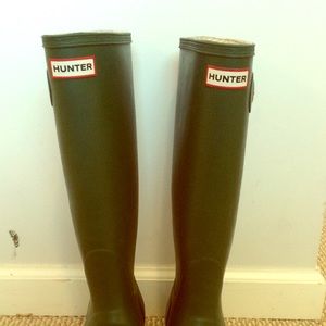 Hunter green rain boots