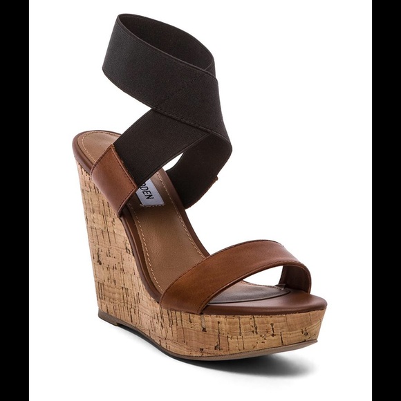 💮Steve Madden Roperr Wedge💮