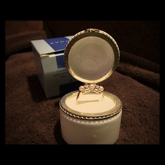 Pearl ring