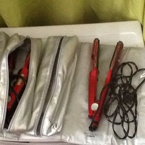 (2) flat irons
