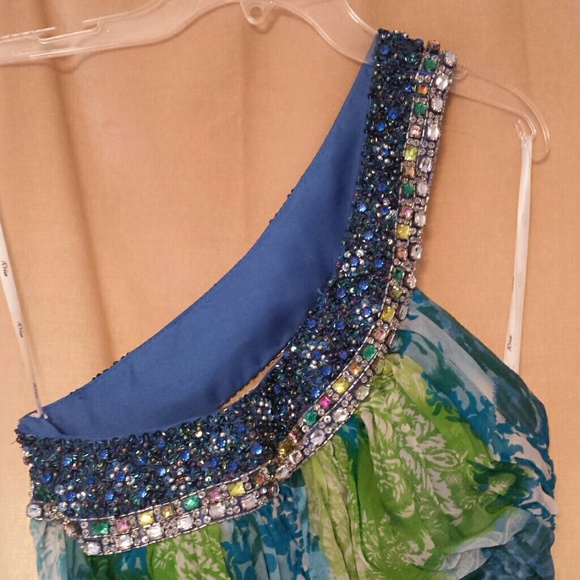 A RIVA Designs Prom dress - Picture 3 of 4