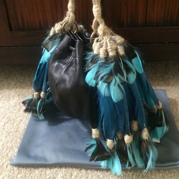 Alexander McQueen Runway Leather Feather Bag - Picture 2 of 4