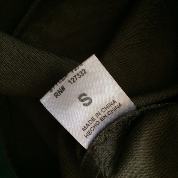 NWOT Jeweled Green Top - Picture 3 of 3