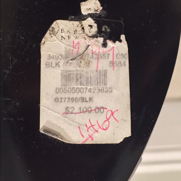 CHANEL OVER THE KNEE GOLD ZIP BOOT - NWT SZ 37 1/2 - Picture 3 of 4