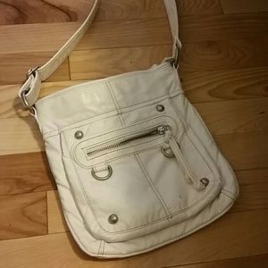 white shoulder bag