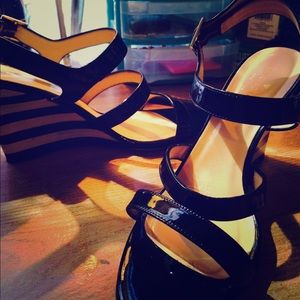 Kate Spade Cindy Black Striped Wedge