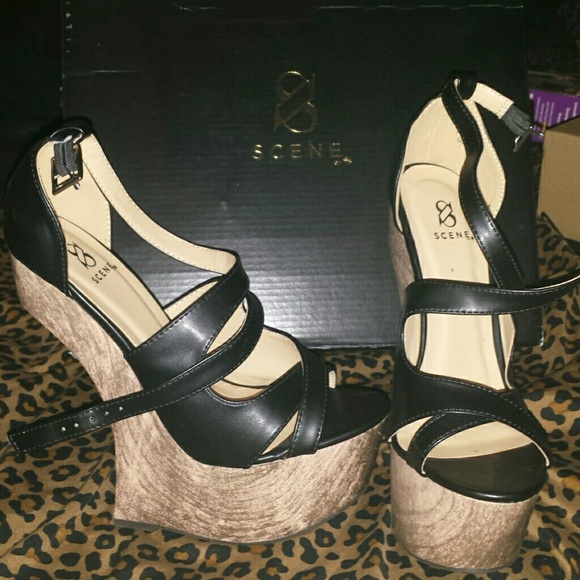 SCENE by shoedazzle