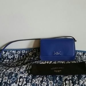 Kate Spade Cross Body Bag with dust bag included